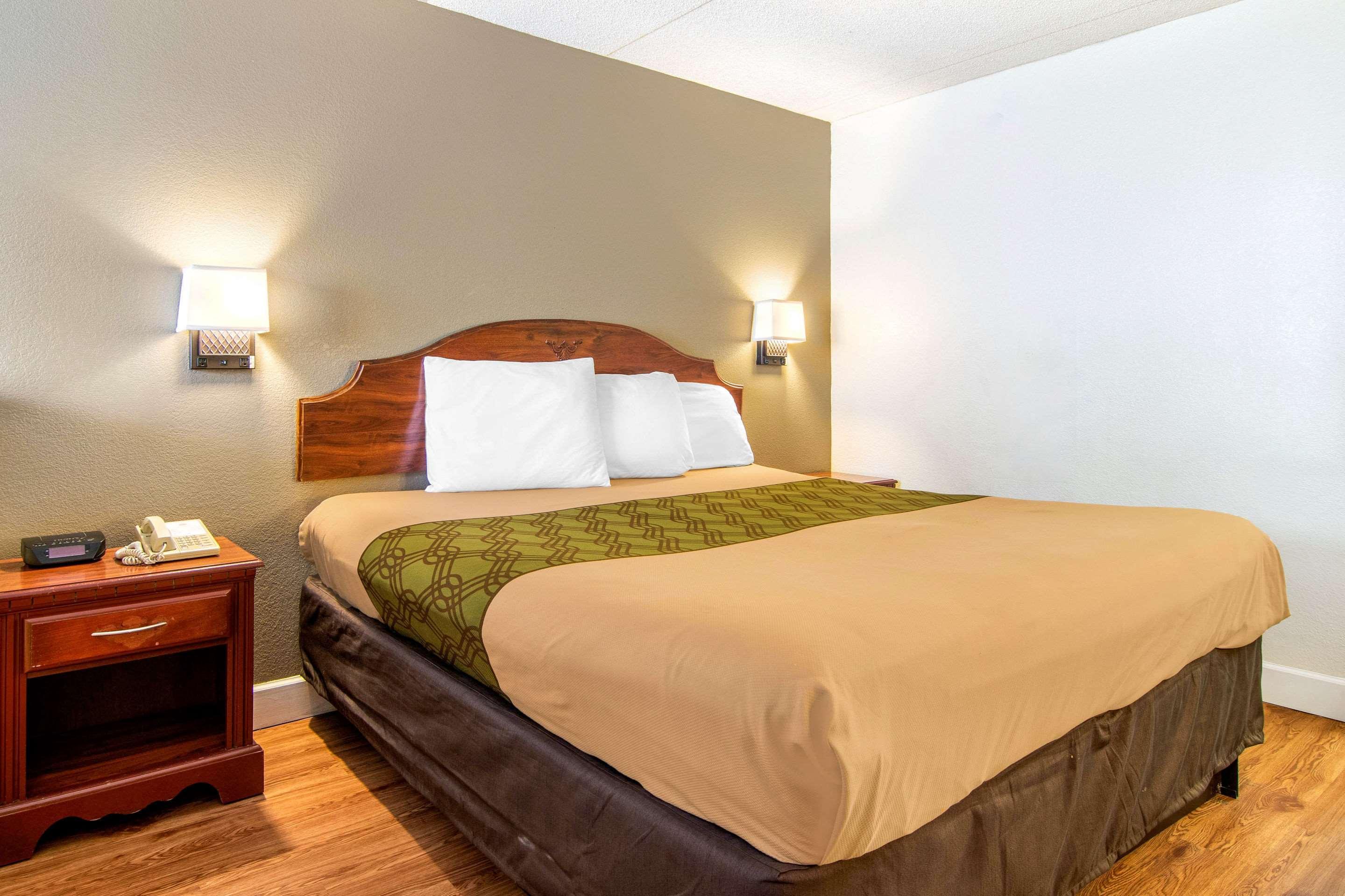 Econo Lodge Inn & Suites Fort Oglethorpe Exteriér fotografie