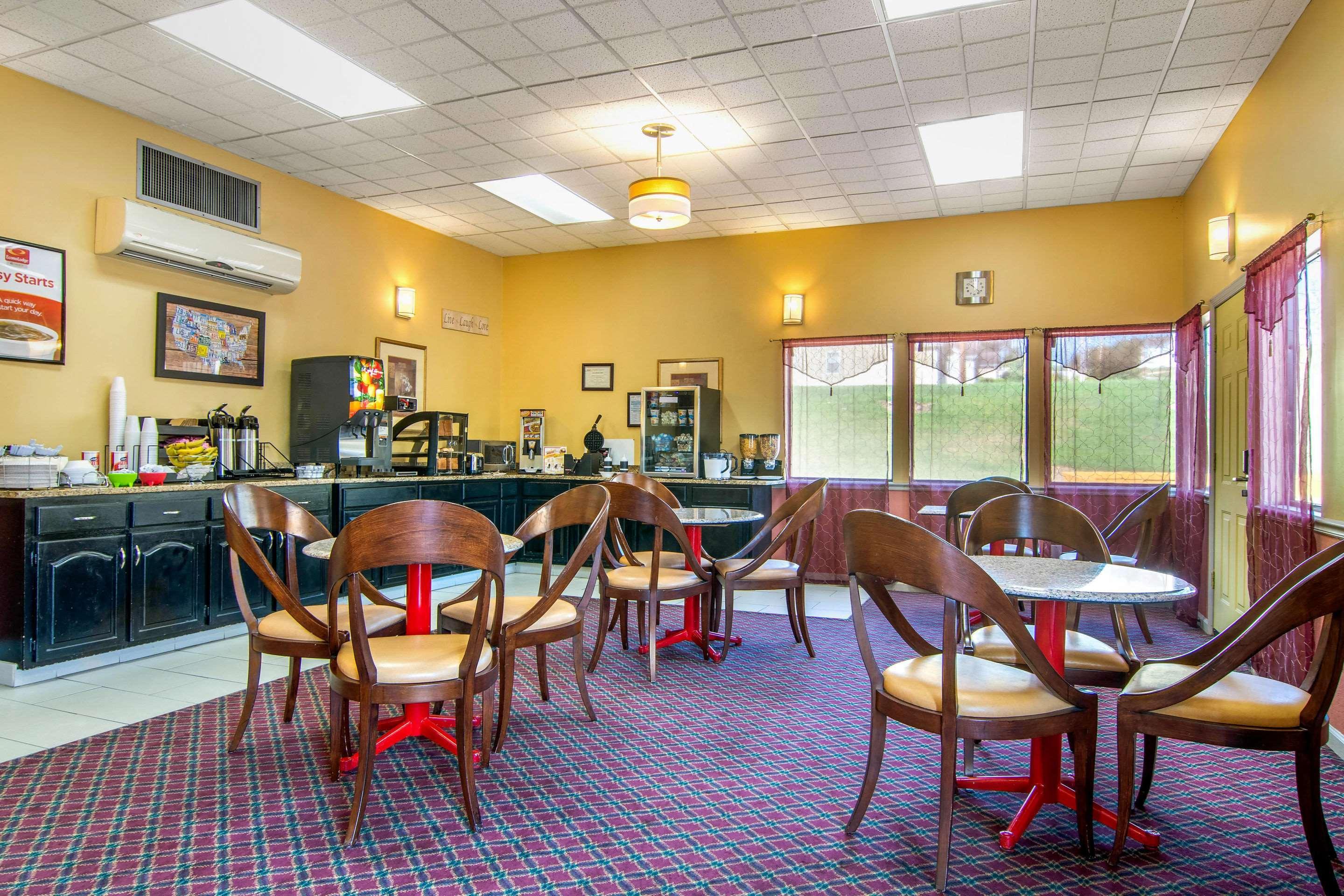 Econo Lodge Inn & Suites Fort Oglethorpe Exteriér fotografie