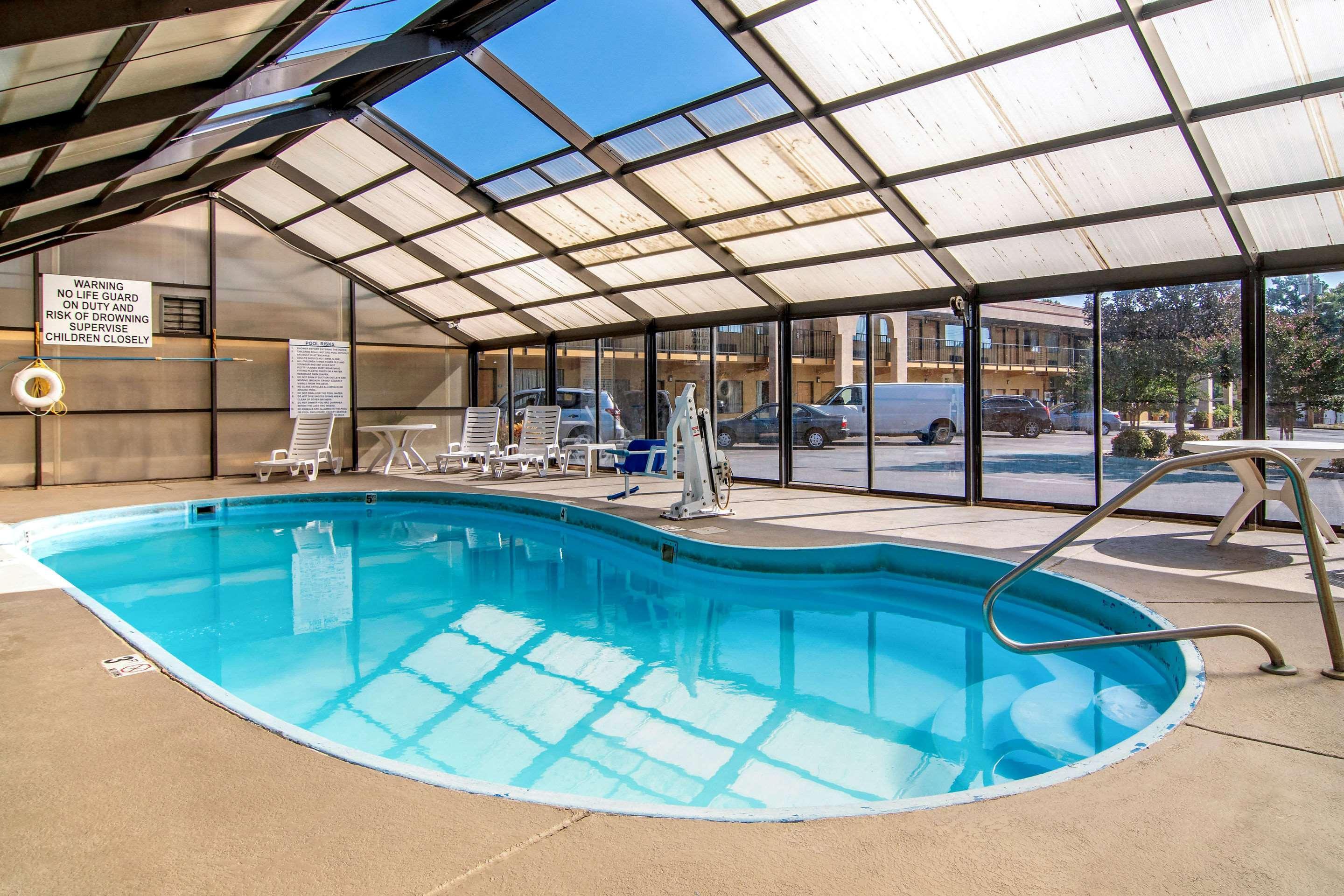 Econo Lodge Inn & Suites Fort Oglethorpe Exteriér fotografie